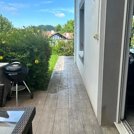 Villa Tres Belle 4 Etoiles - 3 - Terrasse Et Jardin *